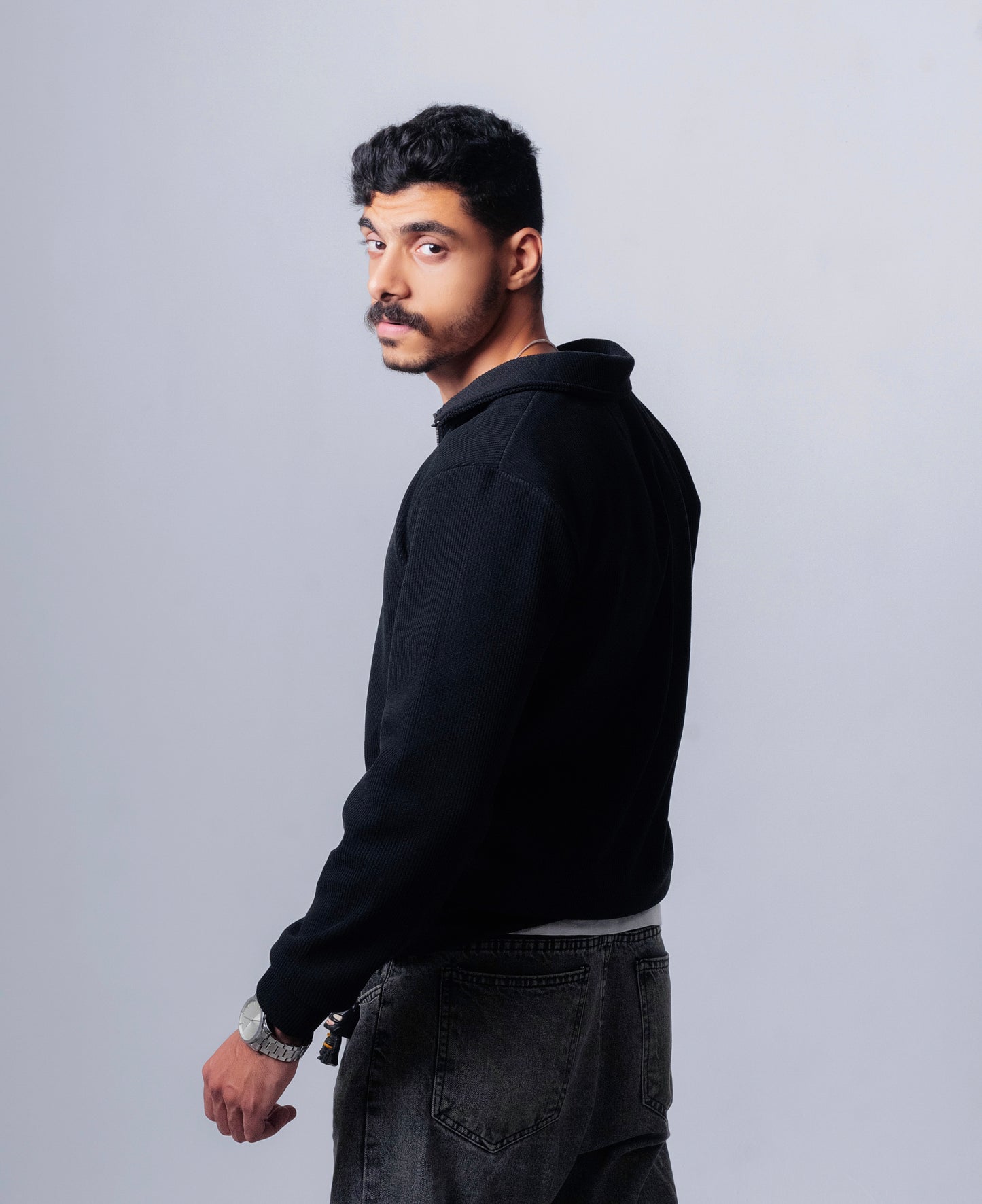 Black Quarter-zipper